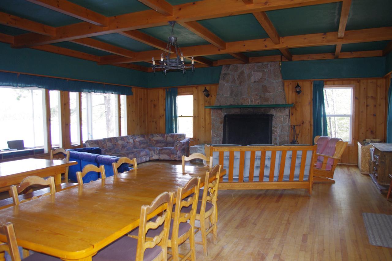 Club Tadoussac Villa Exterior photo