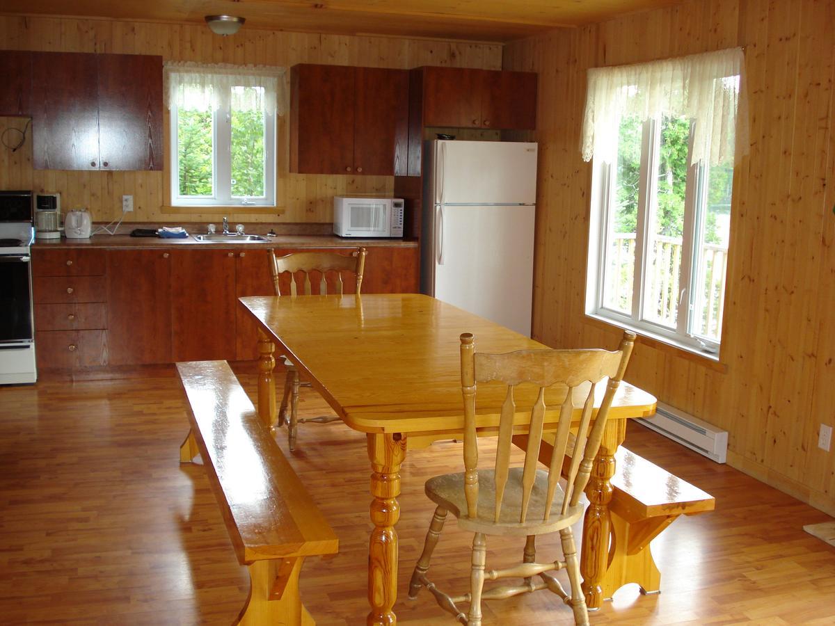 Club Tadoussac Villa Exterior photo